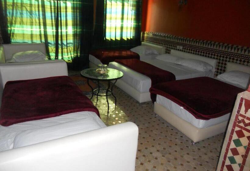 住宿加早餐  Riad Passiflora