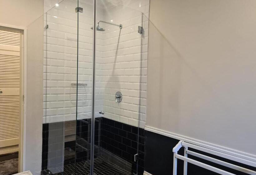 Bed and Breakfast Smithgrove Guesthouse