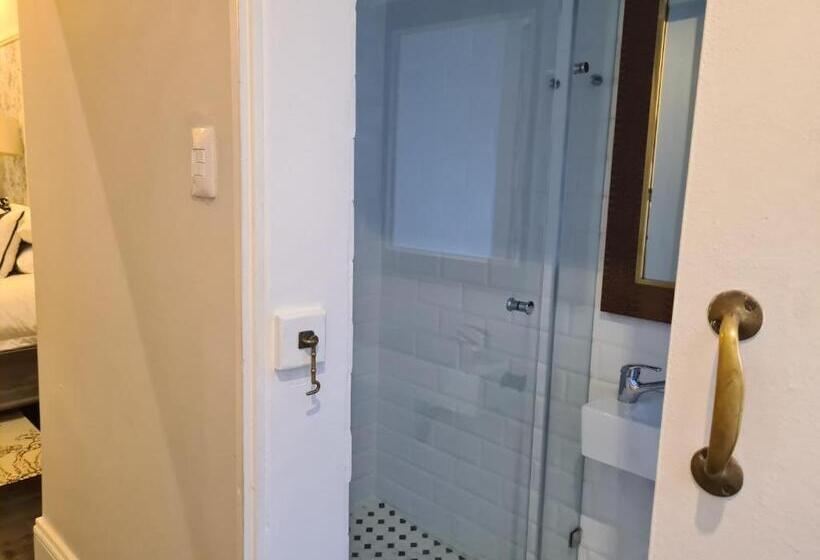 Bed and Breakfast Smithgrove Guesthouse