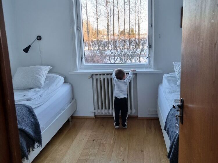 تختخواب و صبحانه Spói Guesthouse