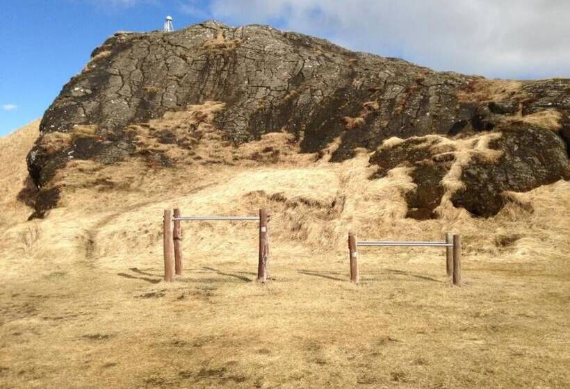 تختخواب و صبحانه Spói Guesthouse