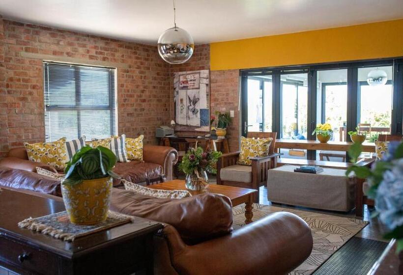 ベッドアンドブレックファースト Stay At Friends