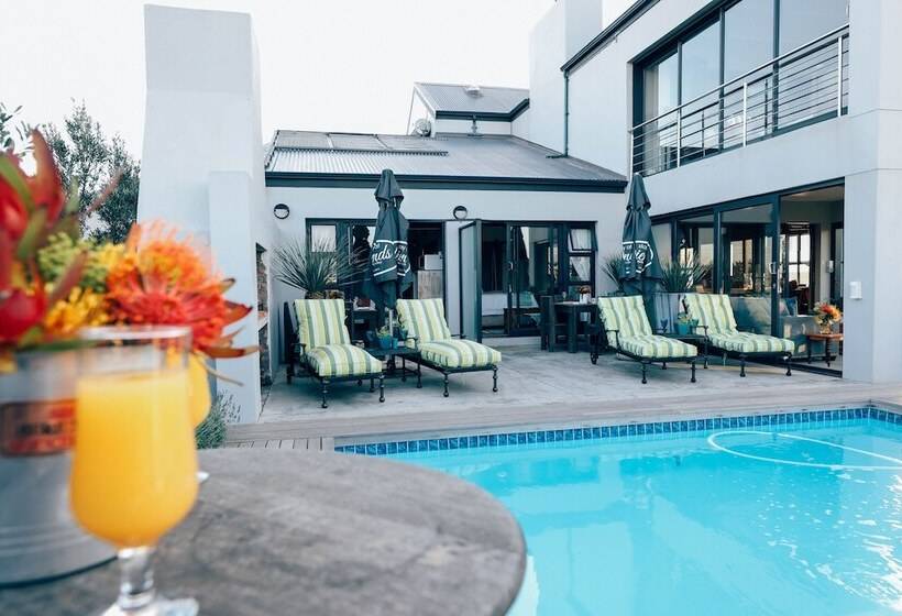 ベッドアンドブレックファースト Stay At Friends