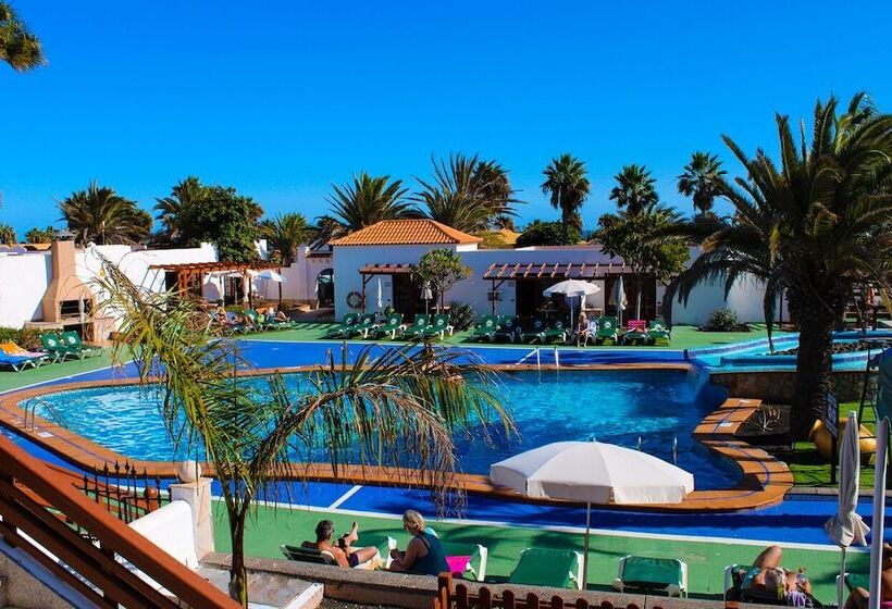 Bungalows Castillo Club Lake