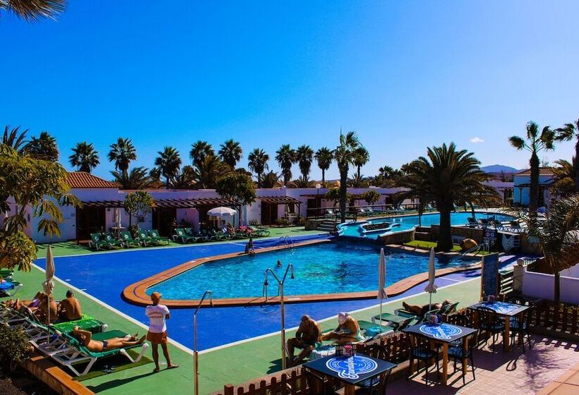 Bungalows Castillo Club Lake