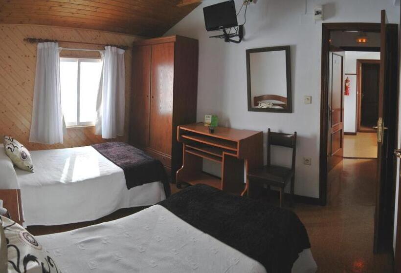 هتل Abrego Reinosa