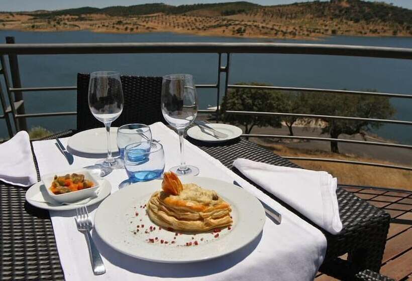 فندق Amieira Marina