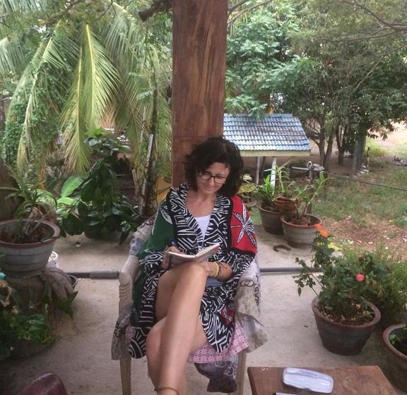 Отель Athina & Restaurant