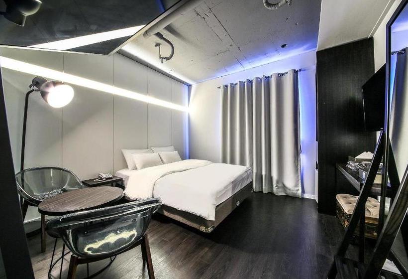 هتل Yeongdeungpo Blvd  Ora