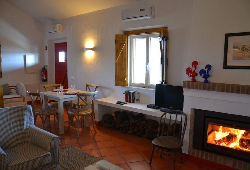 فندق Casas De Juromenha