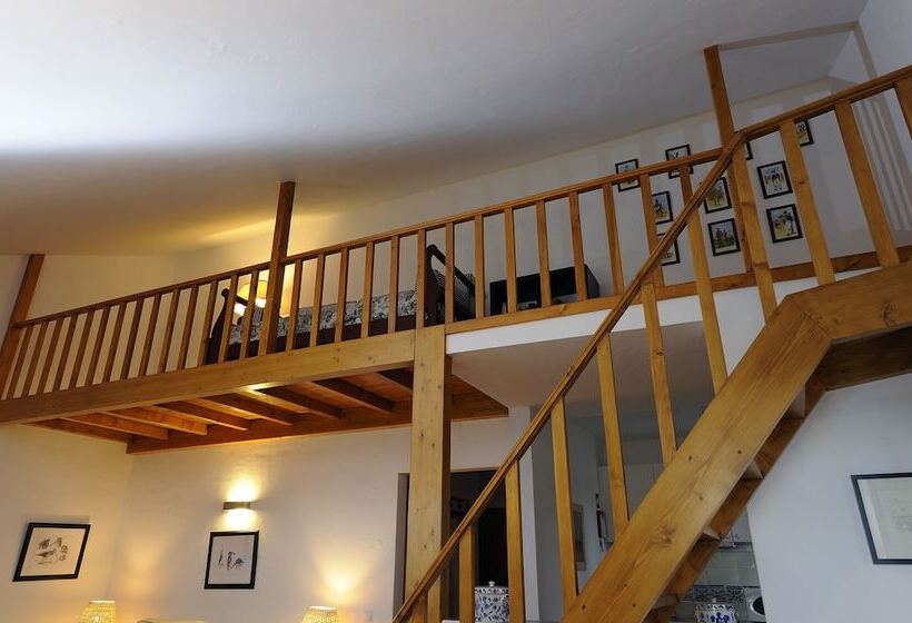 فندق Casas De Juromenha