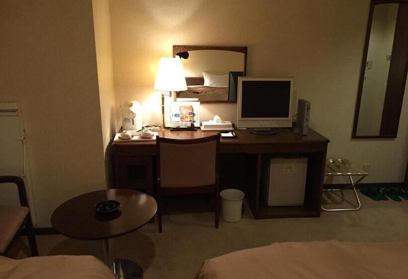 فندق Crown Hills Kitami