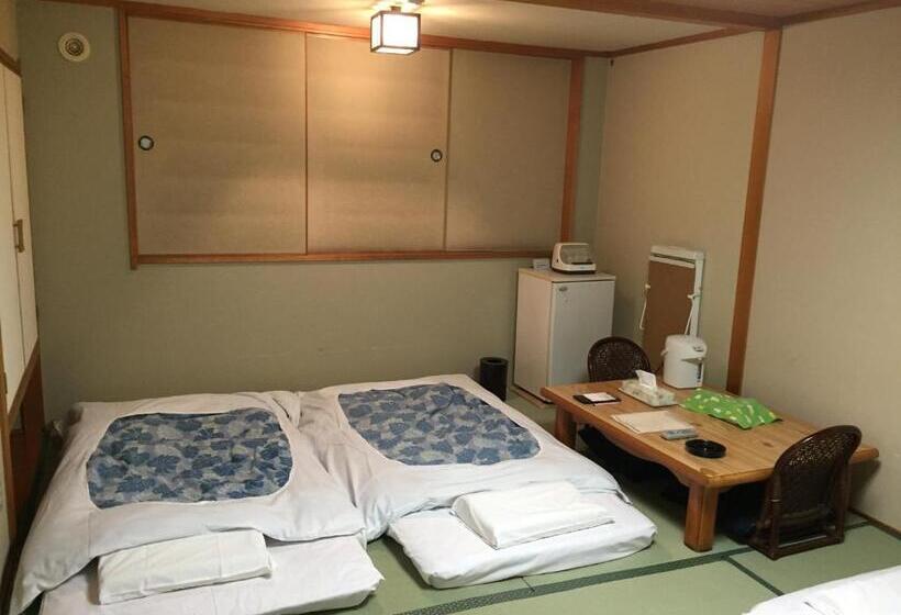 فندق Crown Hills Kitami