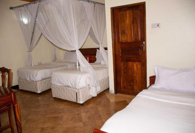 Отель 3 Degrees