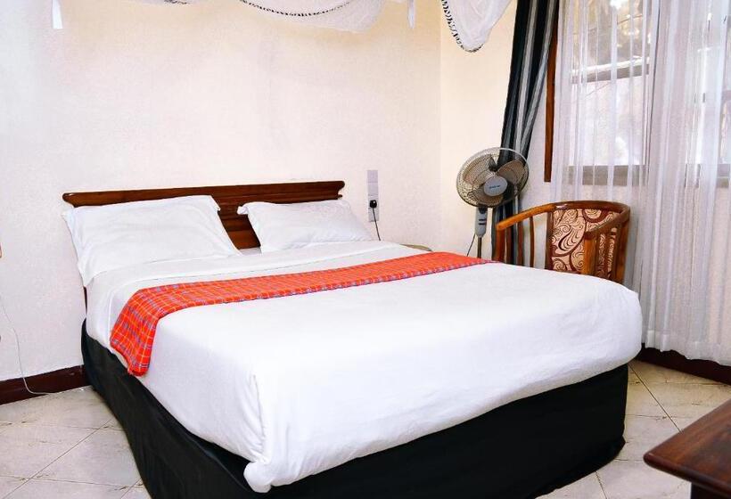 Отель 3 Degrees