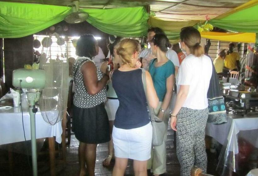 فندق Germain  Ganvie Holiday Resort