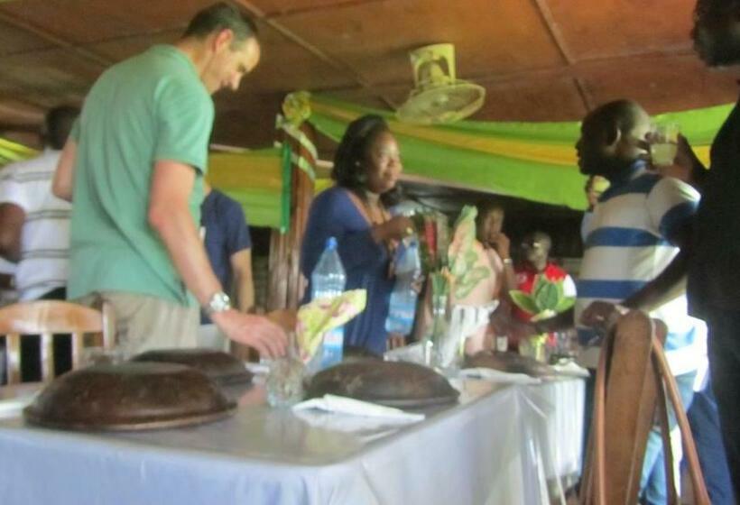 فندق Germain  Ganvie Holiday Resort