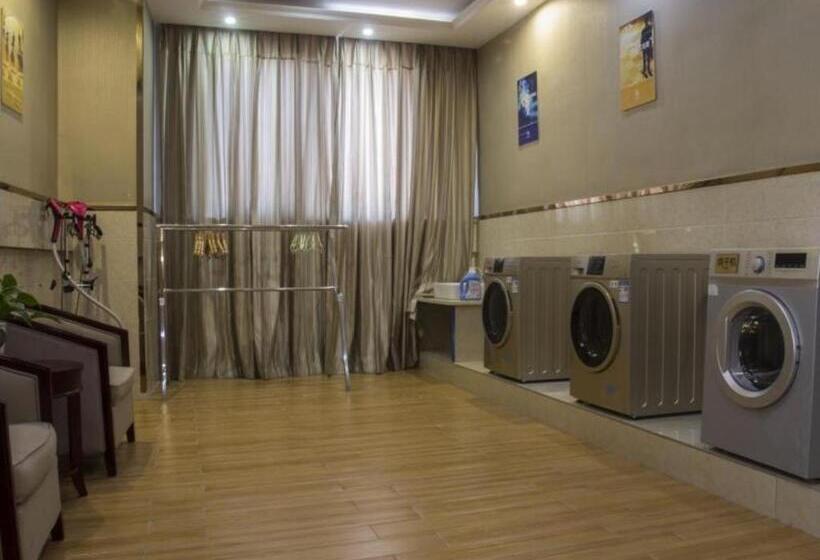 فندق Greentree Eastern Zigong Huashang International City Huichuan Road