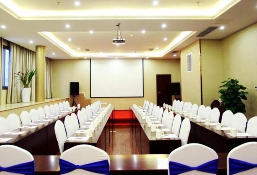 ホテル Greentree Eastern Zigong Huashang International City Huichuan Road