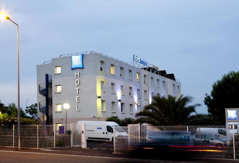 בית מלון כפרי Ibis Budget Narbonne Est