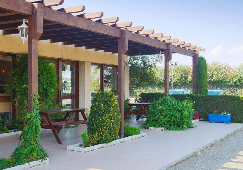 فندق Ibis Budget Narbonne Sud A9/a61