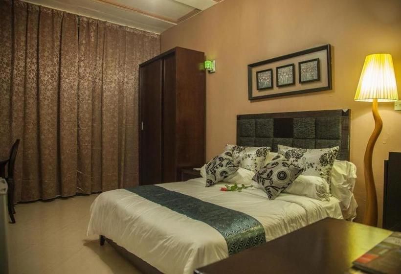 בית מלון כפרי Naf Beach   Mtwara