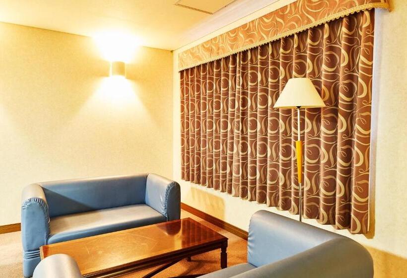 호텔 Nasushiobara Station