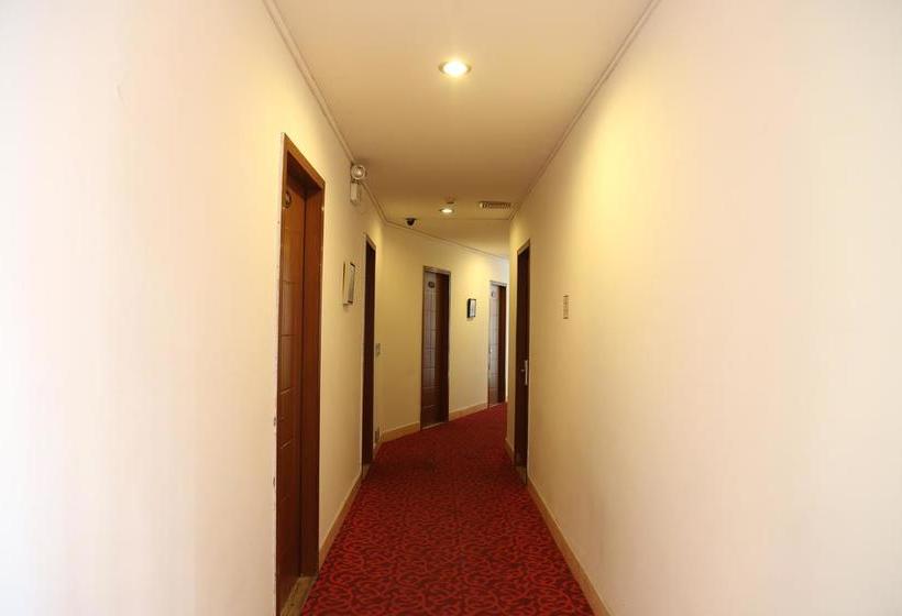 בית מלון כפרי Riverside