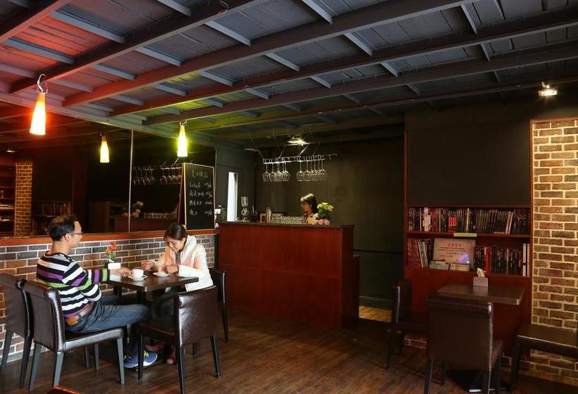 בית מלון כפרי Riverside