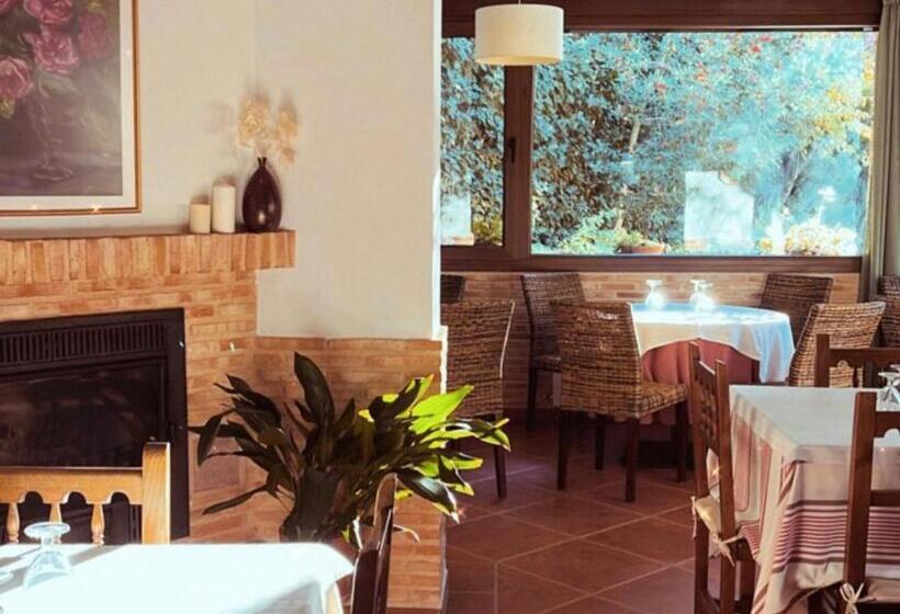 فندق ريفى Rural Los Manzanos