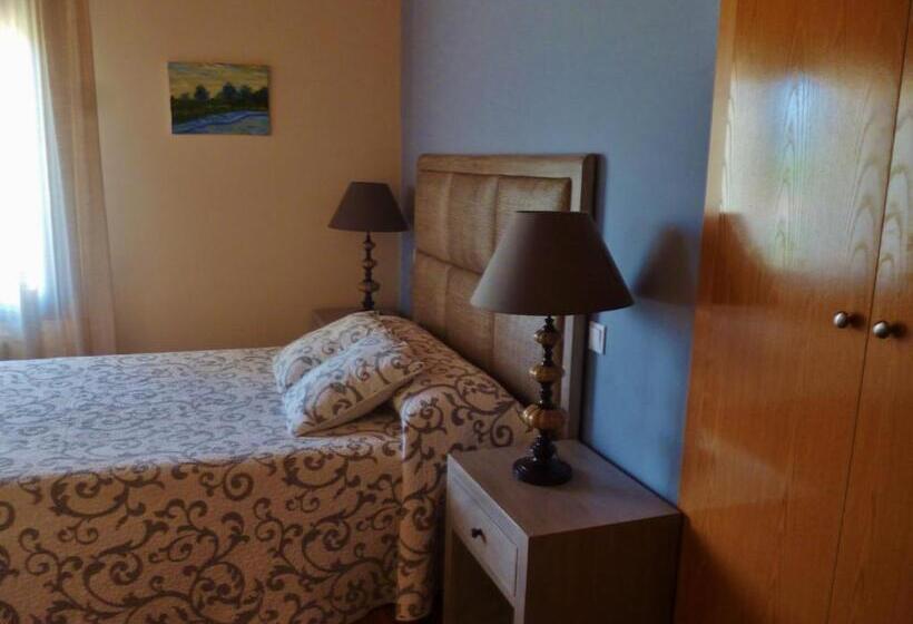 فندق ريفى Rural Los Manzanos