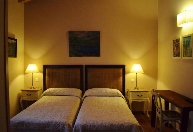 فندق ريفى Rural Los Manzanos