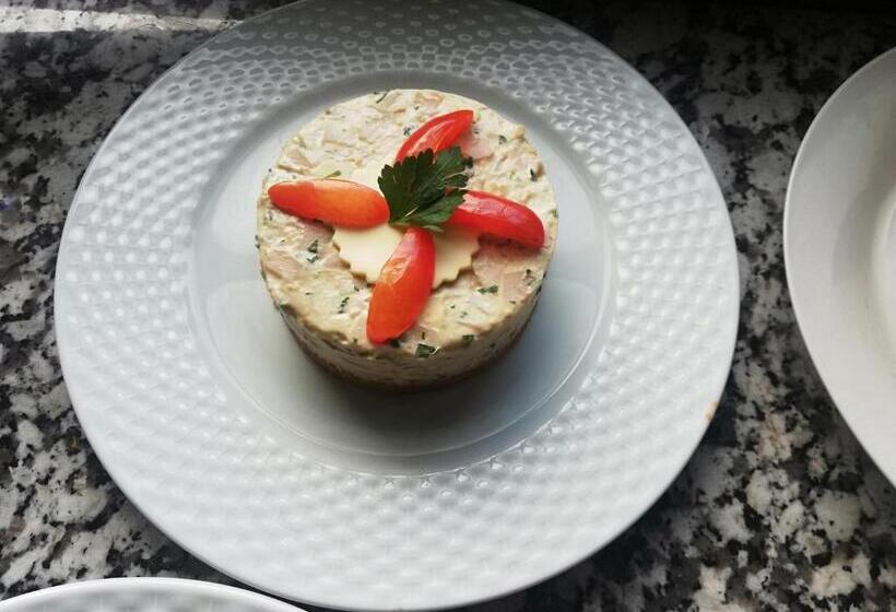 هتل School Ersat Azrou