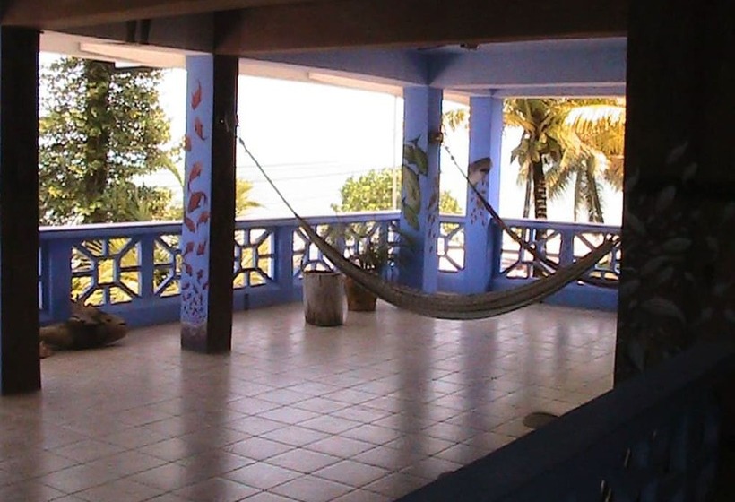 فندق Sea Front Inn