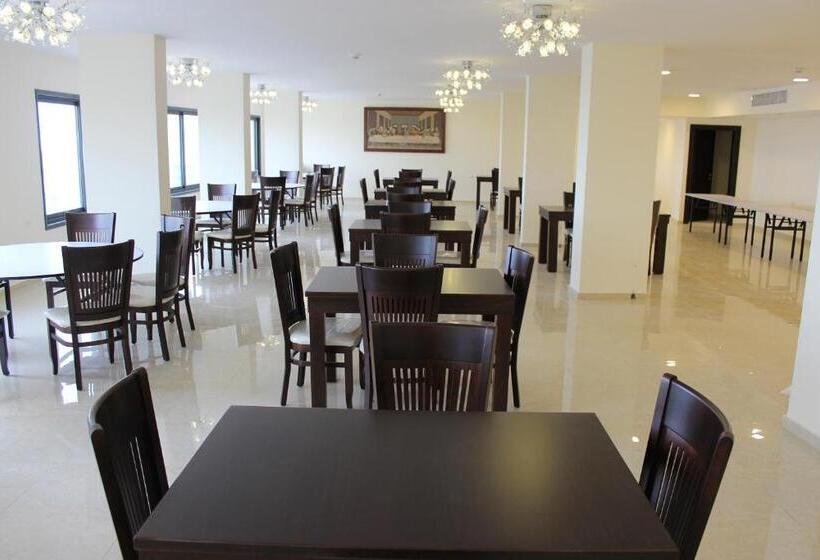 هتل Taybeh Golden