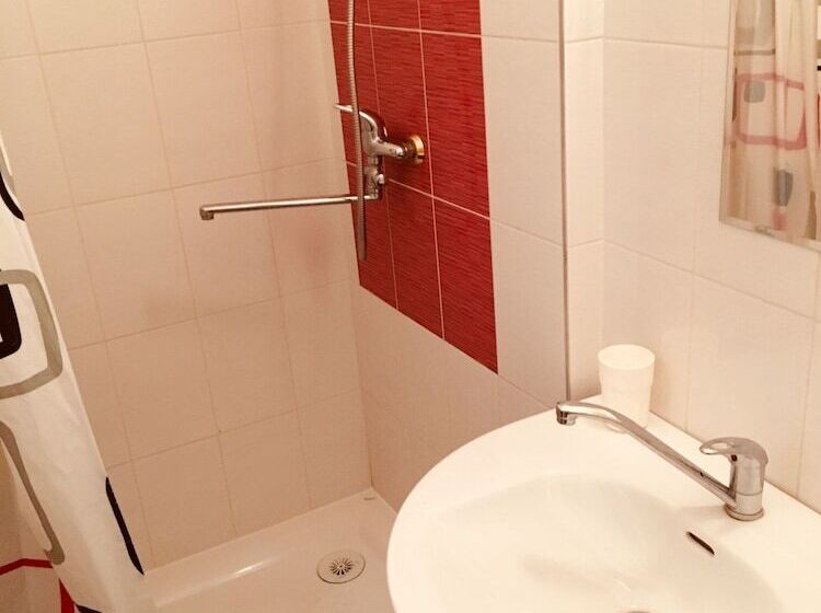 酒店 U Cerneho Orla