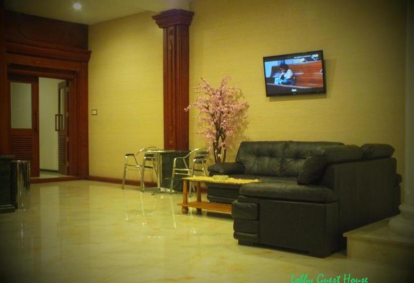 Отель Zamrud Malioboro