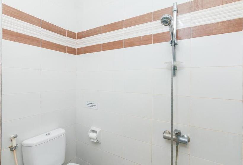 בית מלון כפרי Zenrooms Kedonganan Bantas Kangin