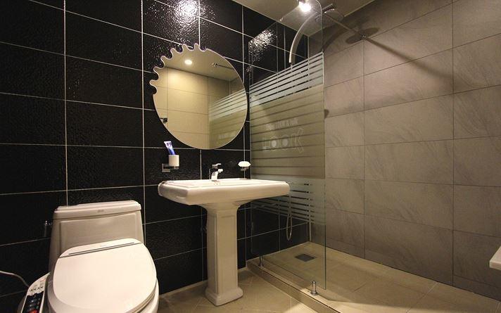 فندق على الطريق Evian