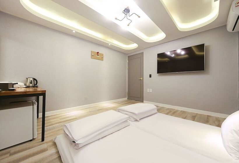 Мотель Andong Munhwa