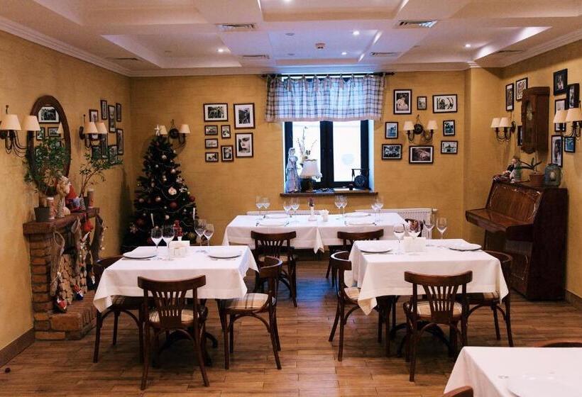 Premier Hotel Pochaiv