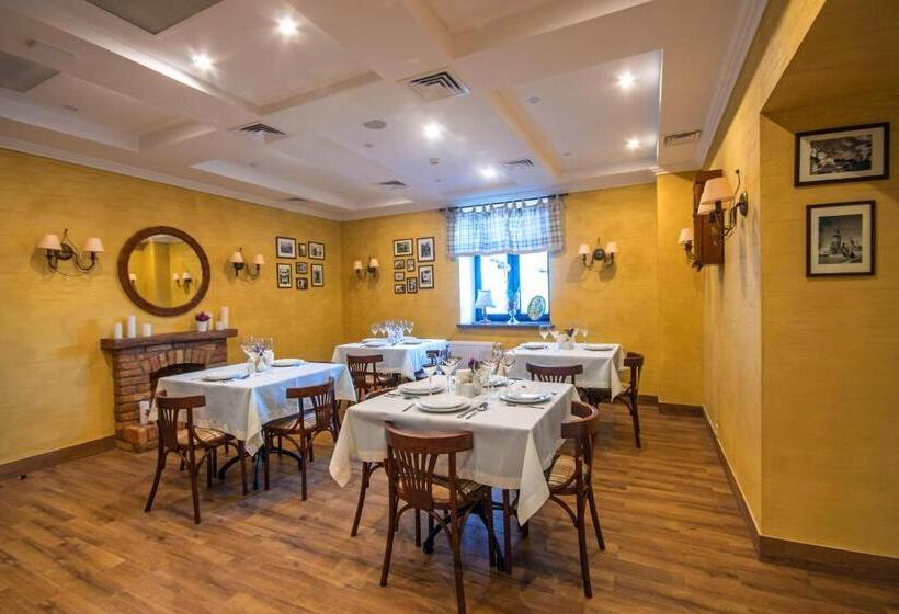 Premier Hotel Pochaiv