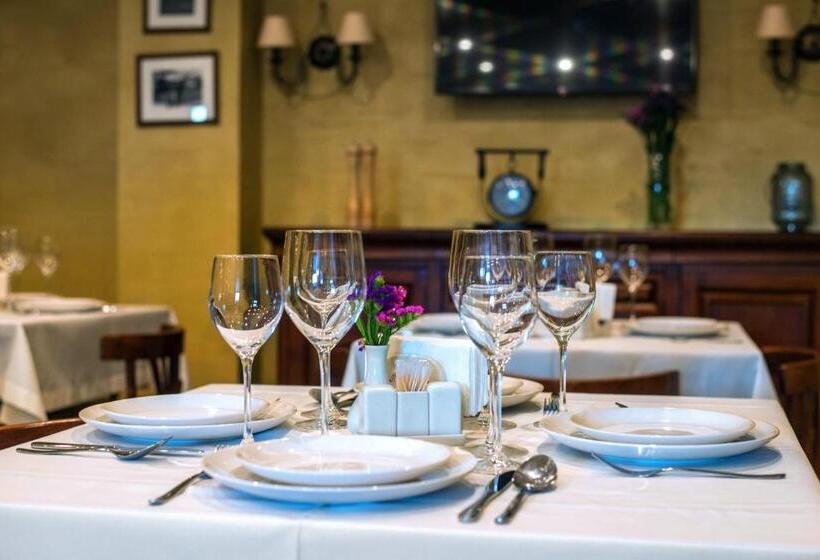 Premier Hotel Pochaiv