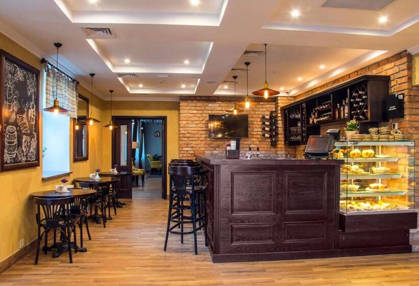 Premier Hotel Pochaiv