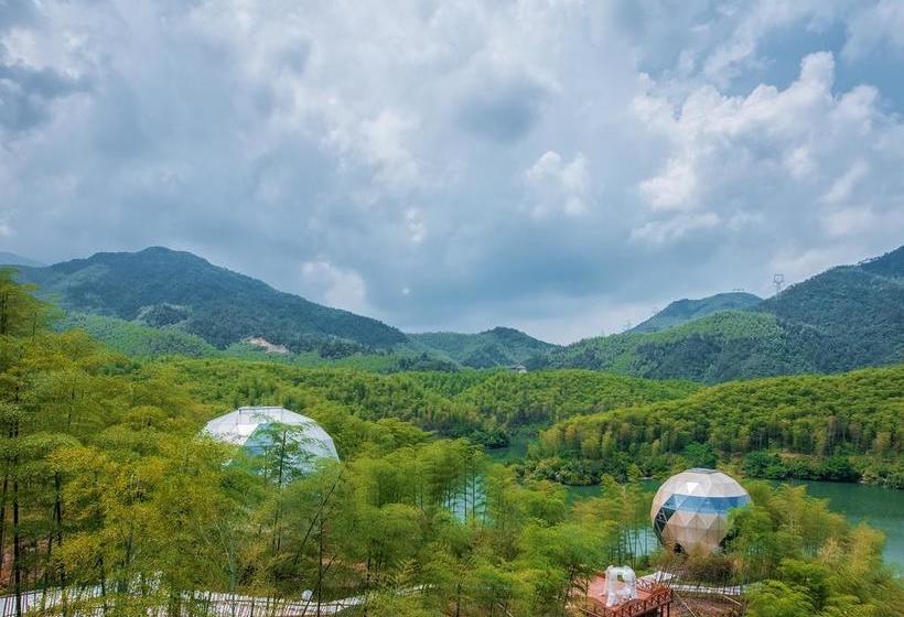 אתר נופש Planet Zero Retreat