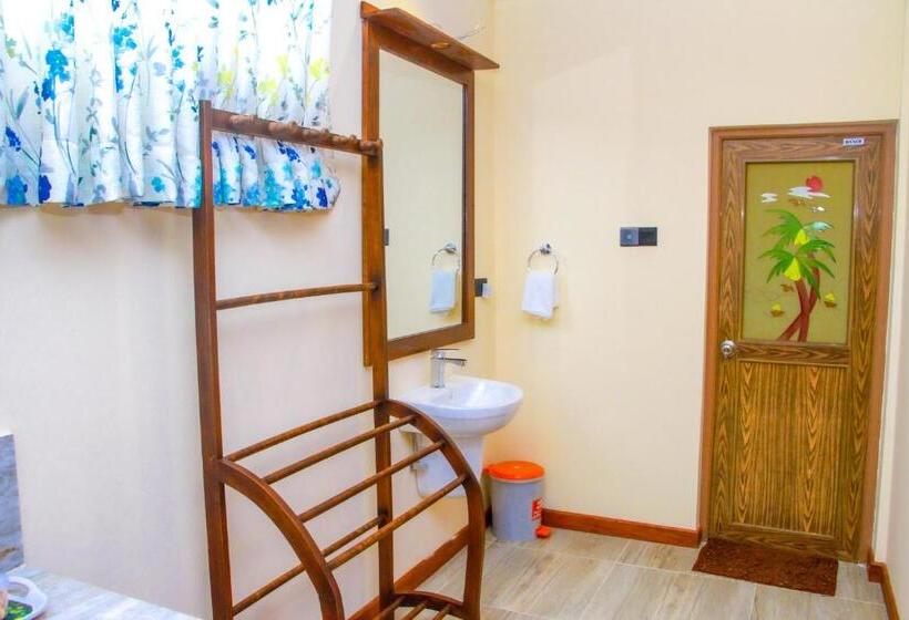 Sigiriya Water Cottage