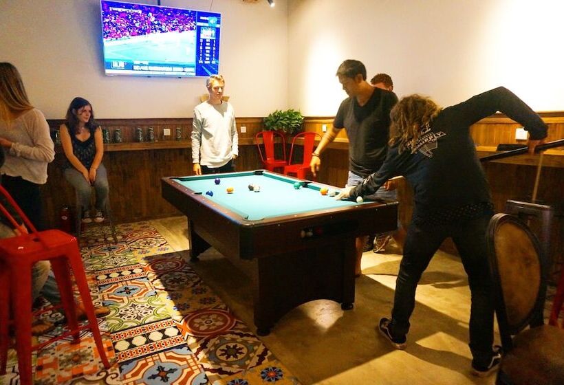 Sonderia Hostel & Bar   Lazybones Hostel