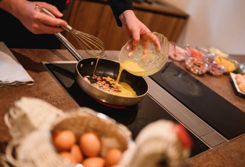 Aktiv & Familienhotel Adlernest