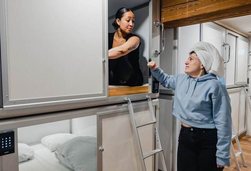 호스텔 Capsule Hotel Nyhavn63