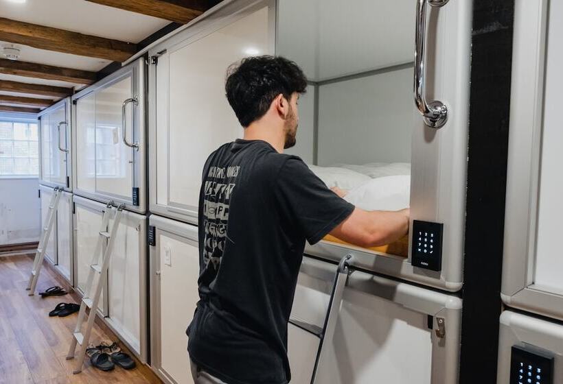 호스텔 Capsule Hotel Nyhavn63